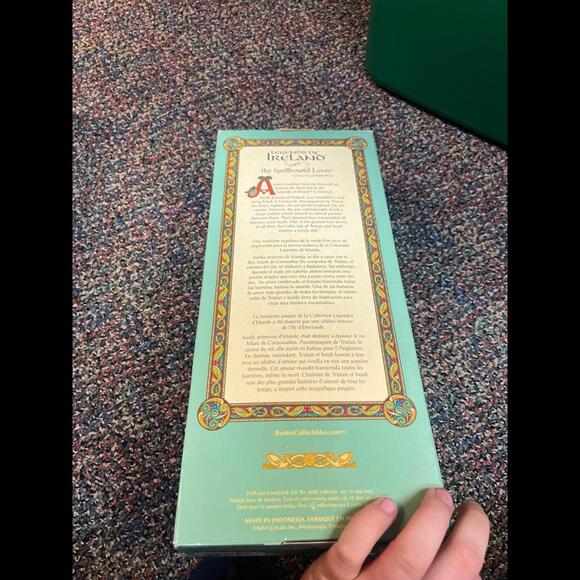 Barbie Legends of Ireland Collection The Spellbound Lover Doll 2004 Mattel G8070 - Picture 6 of 8